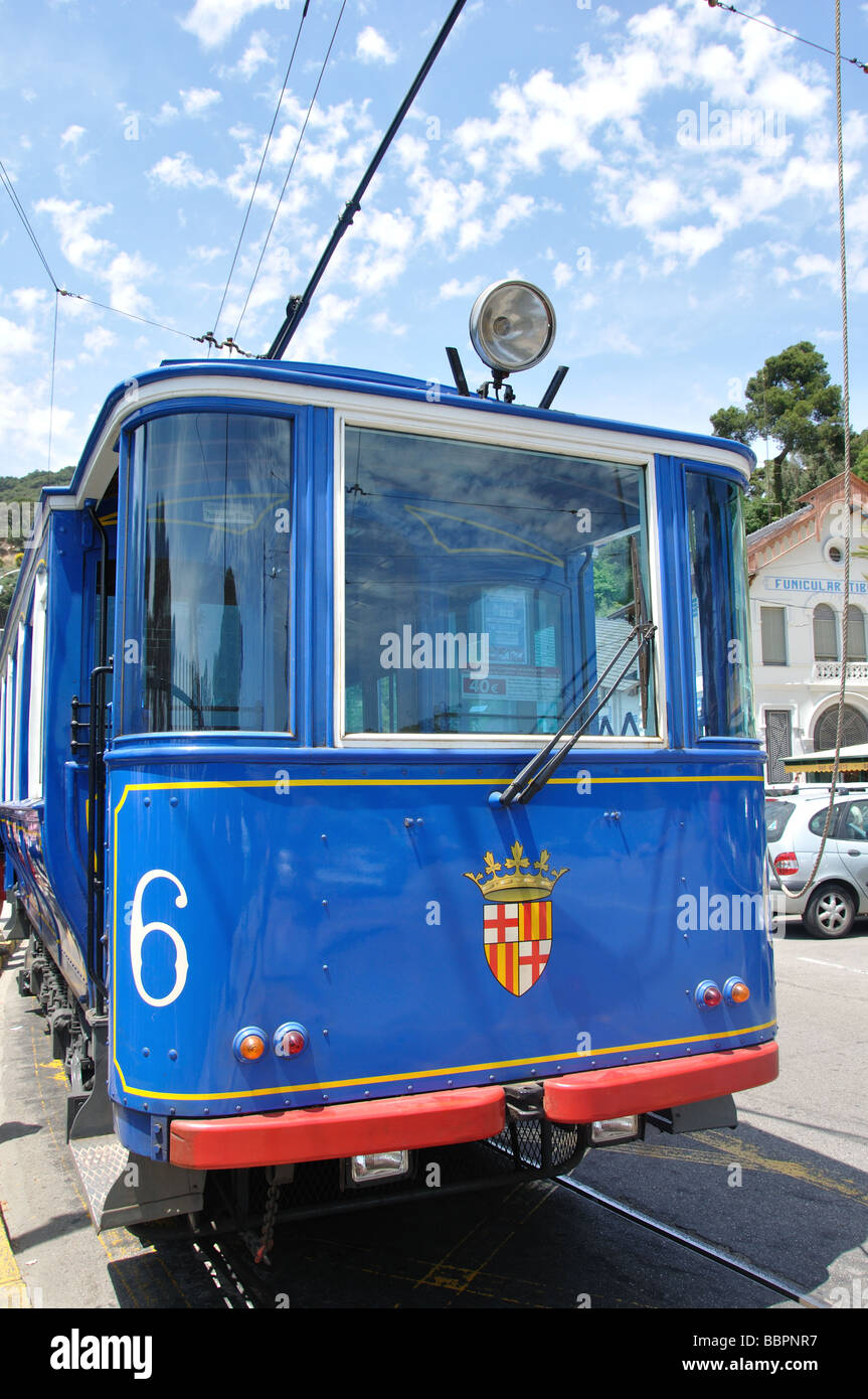 La storica Tramvia Blau di Tibidabo di Barcellona, Spagna Foto Stock