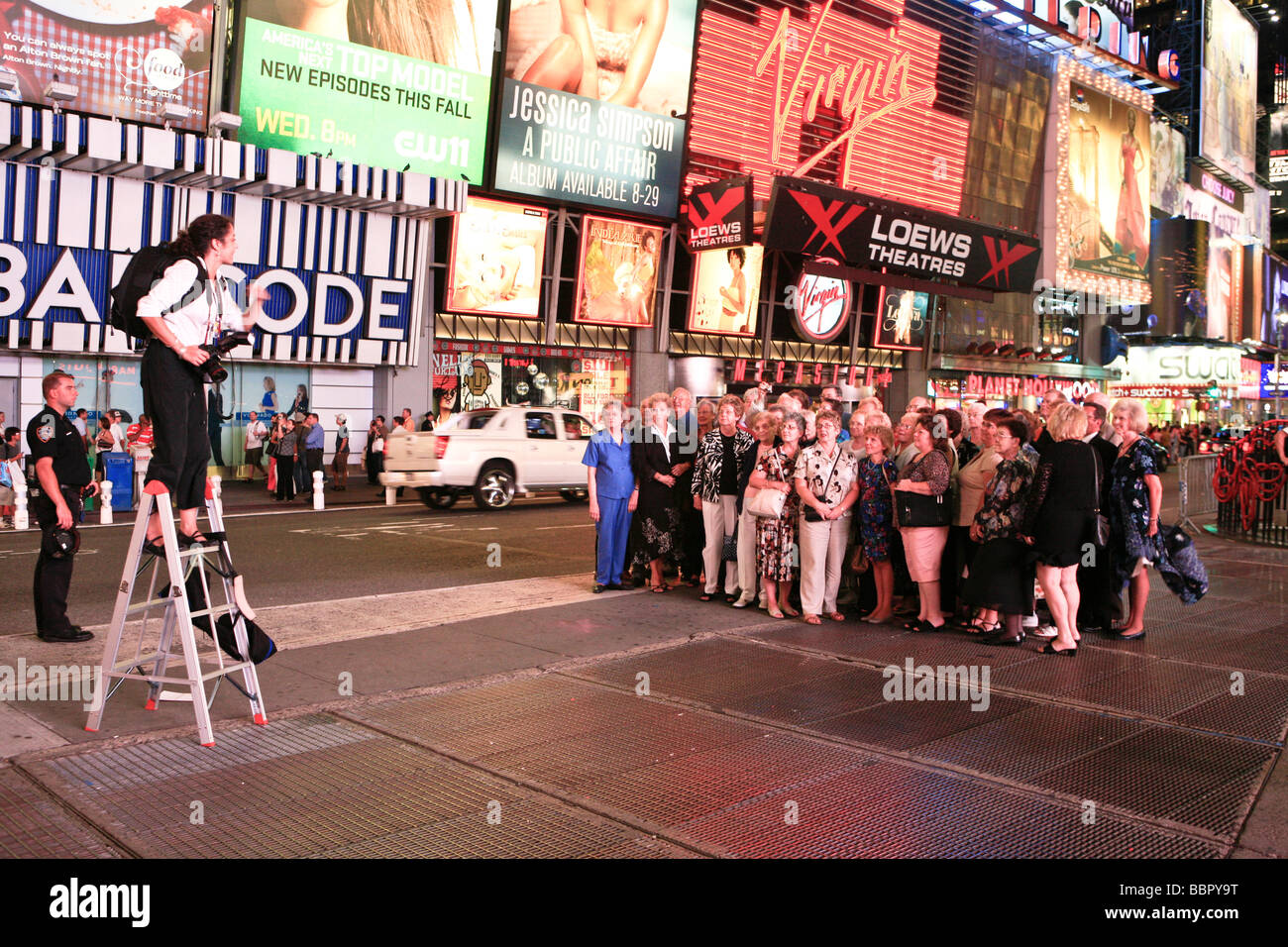 Stati Uniti d'America, new york manhattan, Time Square, turisti Foto Stock