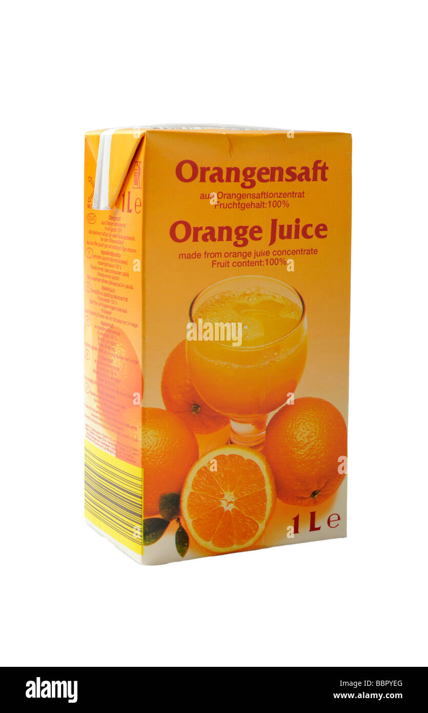 Una scatola di cartone della propria marca di succo d'arancia a base di concentrato Foto Stock