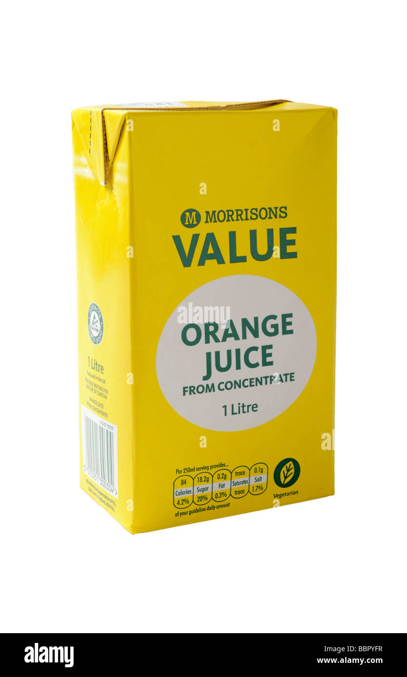 Una scatola di cartone di Morrisons succo di arancia a base di concentrato Foto Stock