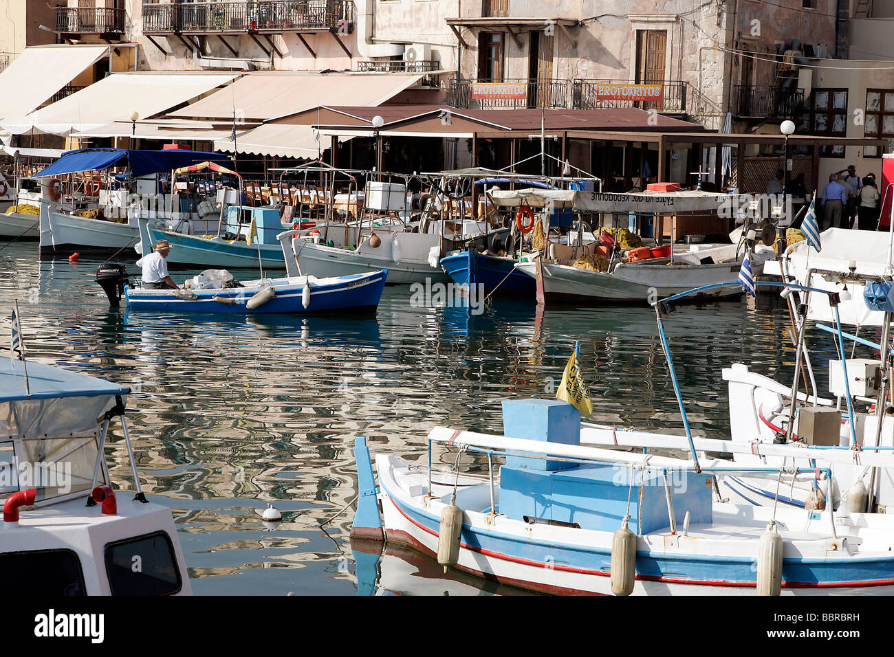 Imbarcazioni da diporto nel Porto di Rethymnon, Creta, Grecia Foto Stock