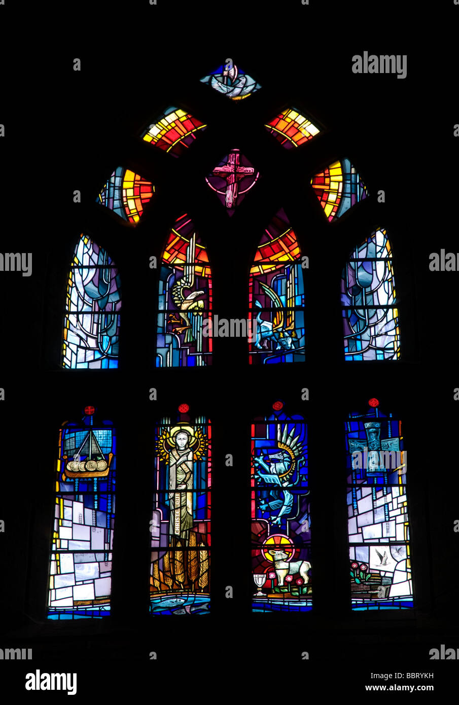 Il vetro macchiato di St Magnus Cathedral Foto Stock