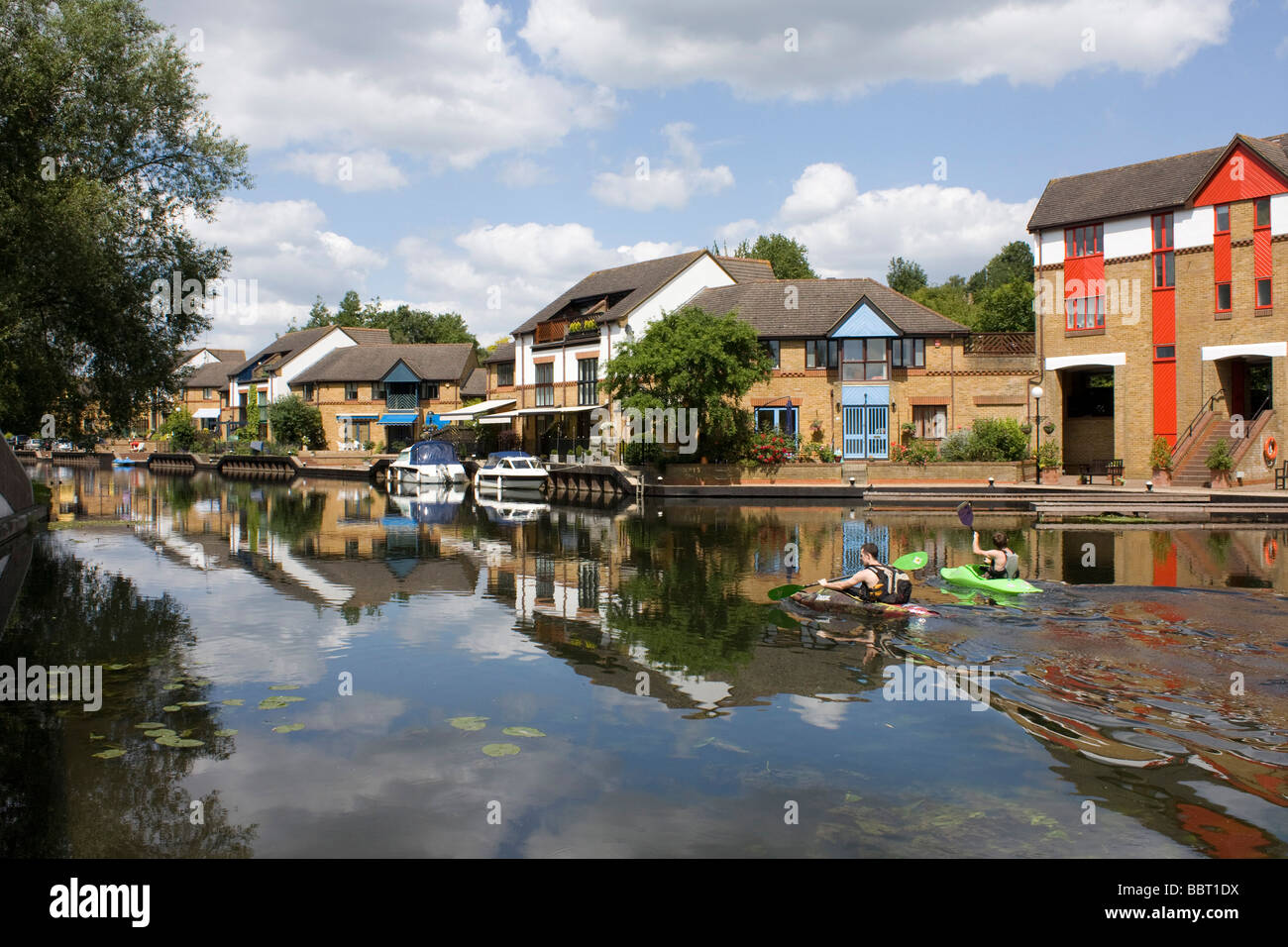 Grand Union Canal Colne Valley Trail sud bucks England Regno unito Gb Foto Stock