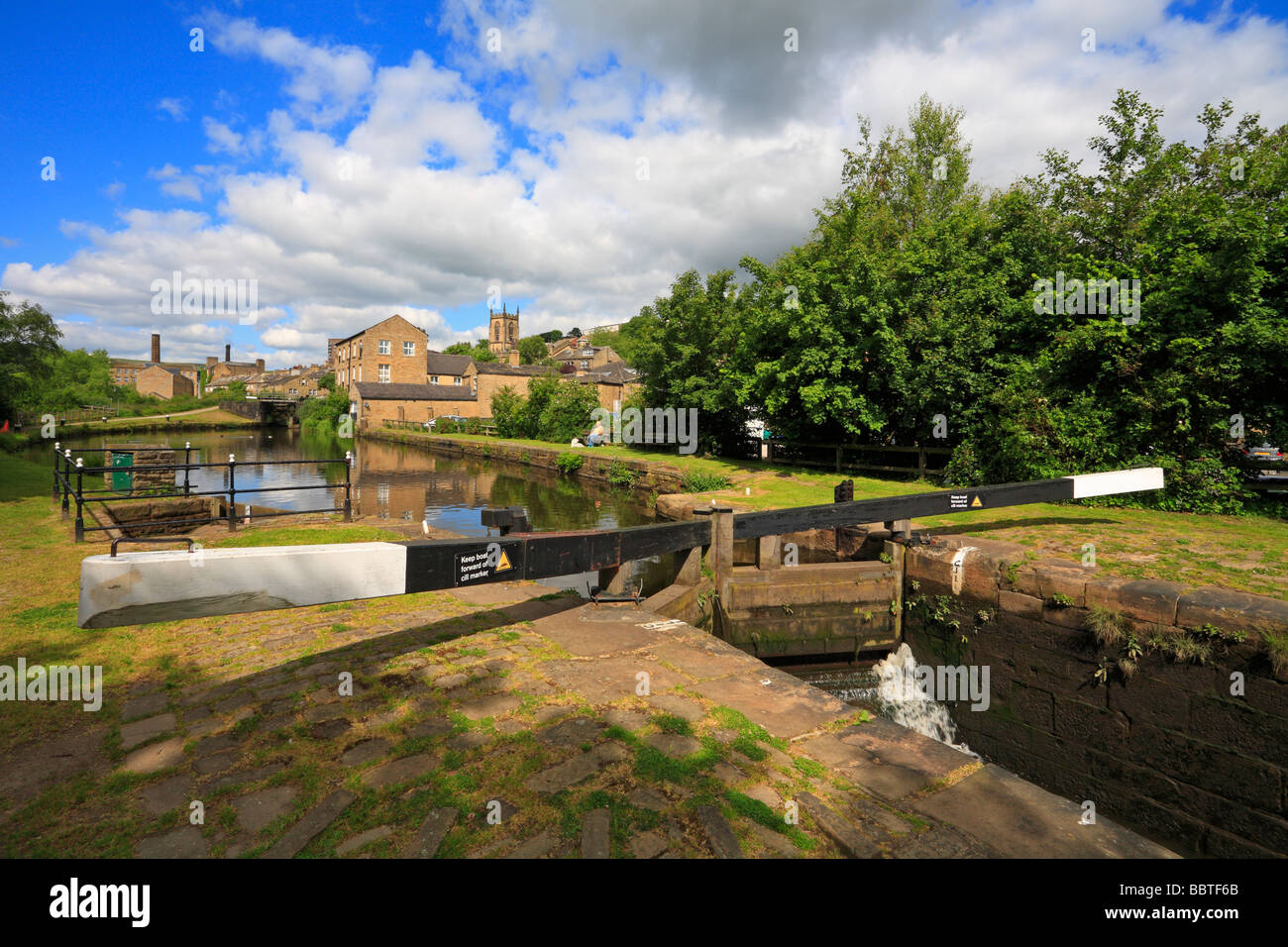 Rochdale Canal, Sowerby Bridge, Calderdale, West Yorkshire, Inghilterra, Regno Unito. Foto Stock