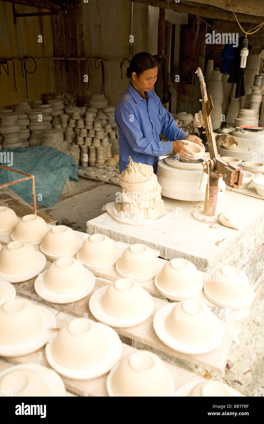 La ceramica villaggio artigianale di Bat Trang vicino a Hanoi in Vietnam Foto Stock