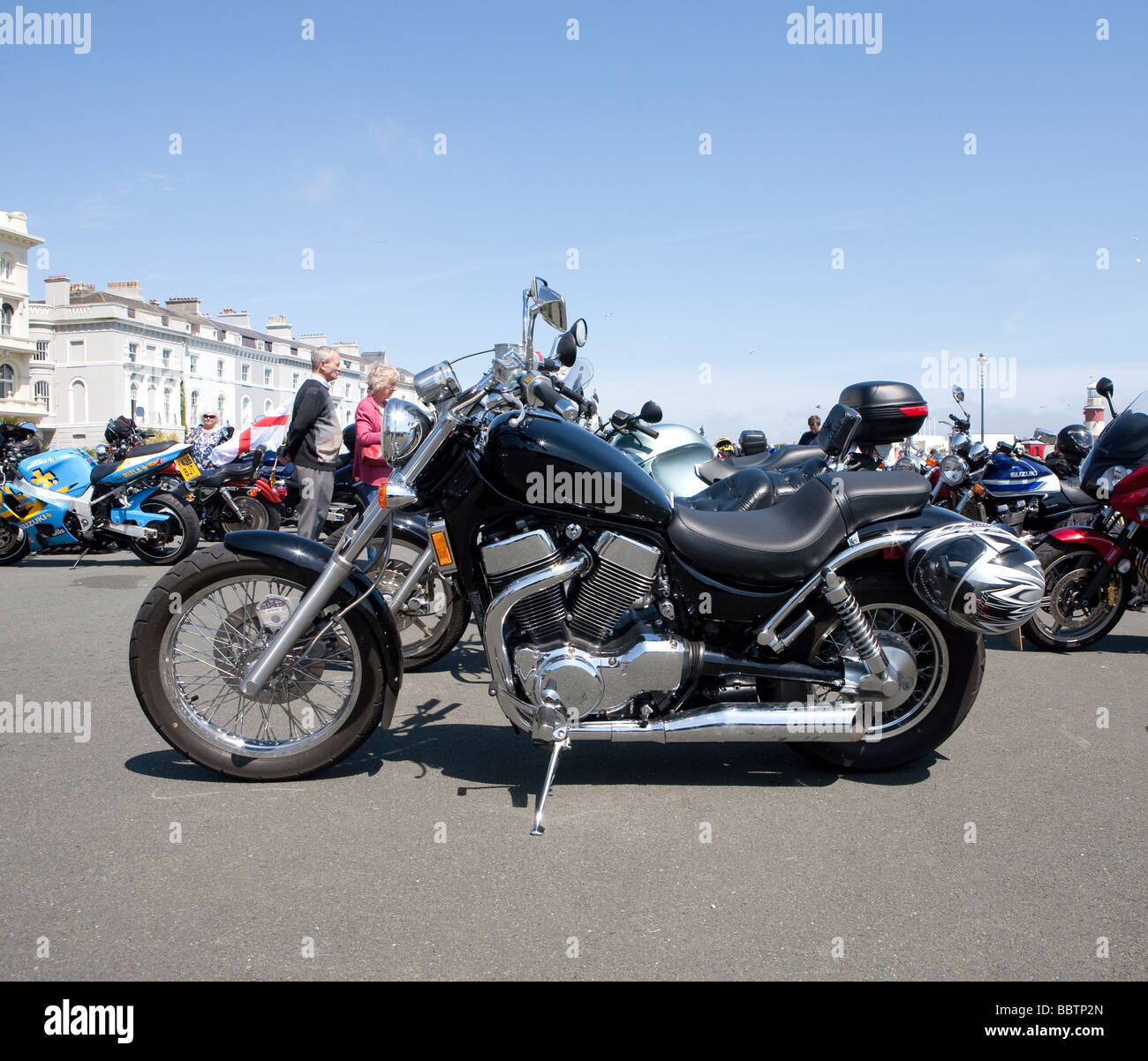 La moto in bike rally Plymouth Hoe. Plymouth devon Southwest England Foto Stock