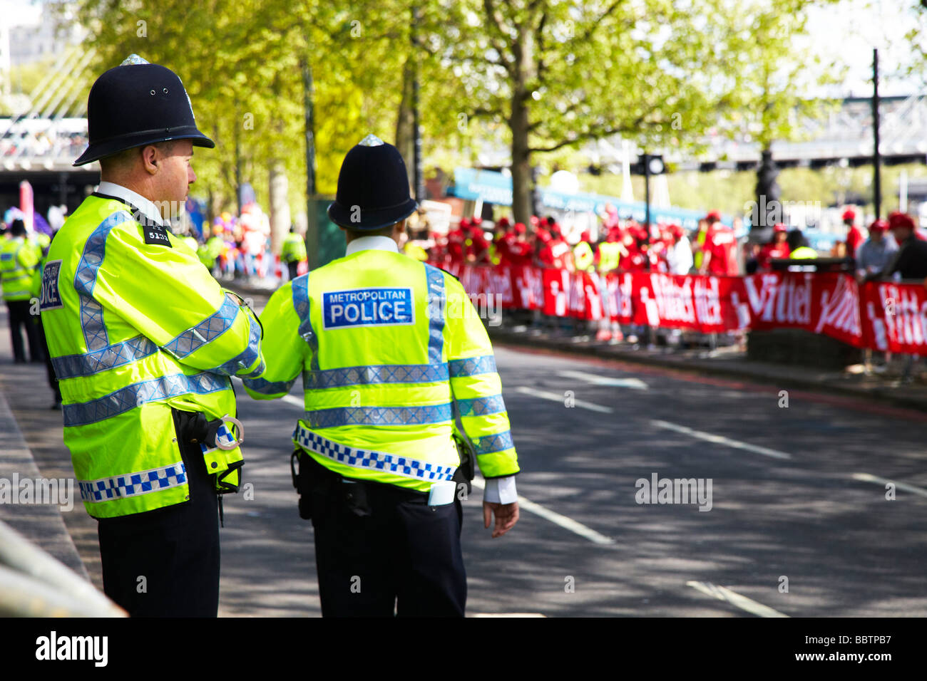 Metropolitan Police, maratona di Londra Foto Stock