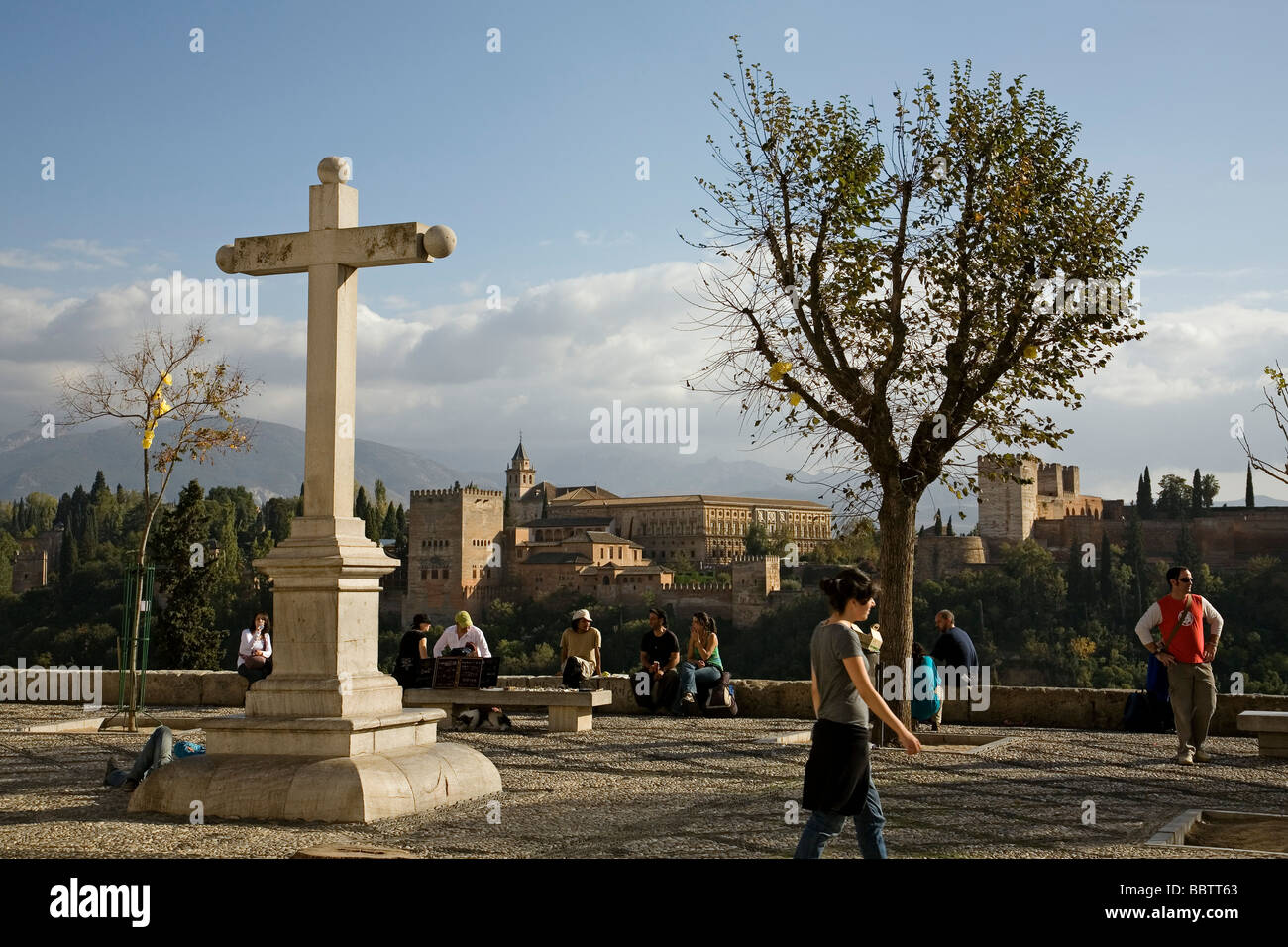 Panoramica della Alhambra dal Mirador de San Nicolas Granada Andalusia Spagna Foto Stock