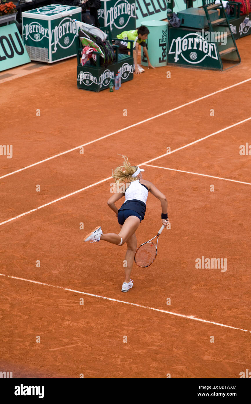 Gioco finale per il primo posto tra i ragazzi, ragazze, unica categoria. Campo da tennis. Roland Garros.Kristina Mladenovic Foto Stock