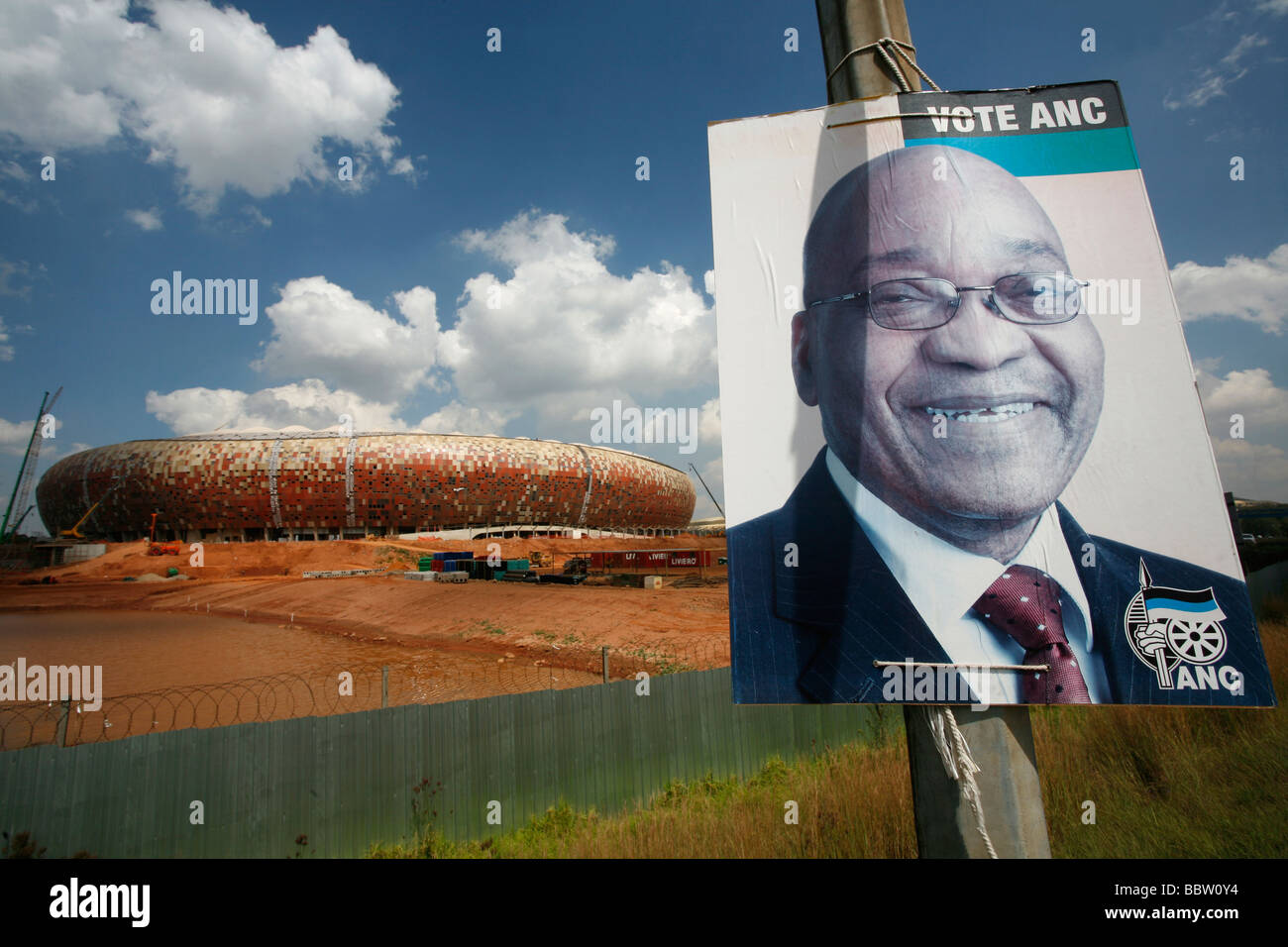 ANC manifesto politico la visualizzazione di Jacob Zuma in esecuzione fino al Sud Africa s elezione Soccer City South Africa Foto Stock