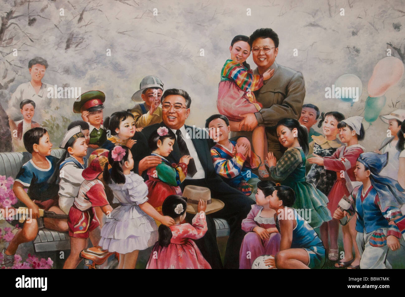 Kim Il Sung e Kim Song Il come padri della nazione su un dipinto al Nampo Baby Home Foto Stock