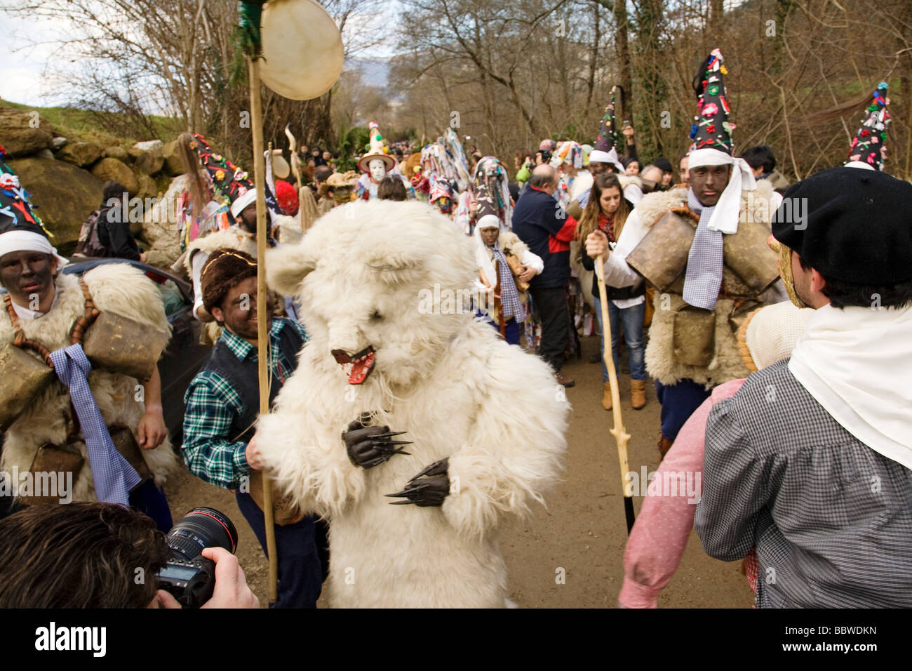 Carnaval de la Vijanera en Silió Molledo Cantabria España il carnevale di La Vijanera in Silio Molledo Cantabria Spagna Foto Stock