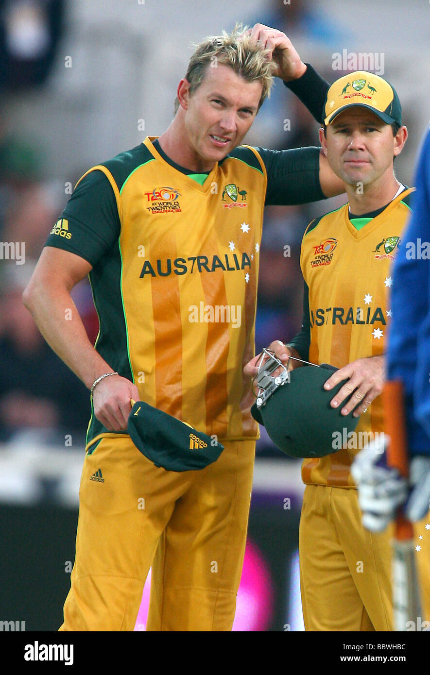 BRETT LEE & Ricky Ponting AUSTRALIA V SRI LANKA TRENT BRIDGE NOTTINGHAM INGHILTERRA 08 Giugno 2009 Foto Stock