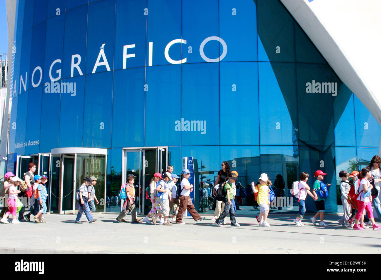 Progettato da Calatrava,L'Oceanografic di Valencia, la Città delle Arti e delle Scienze è una straordinaria collezione di moderni architectiure Foto Stock