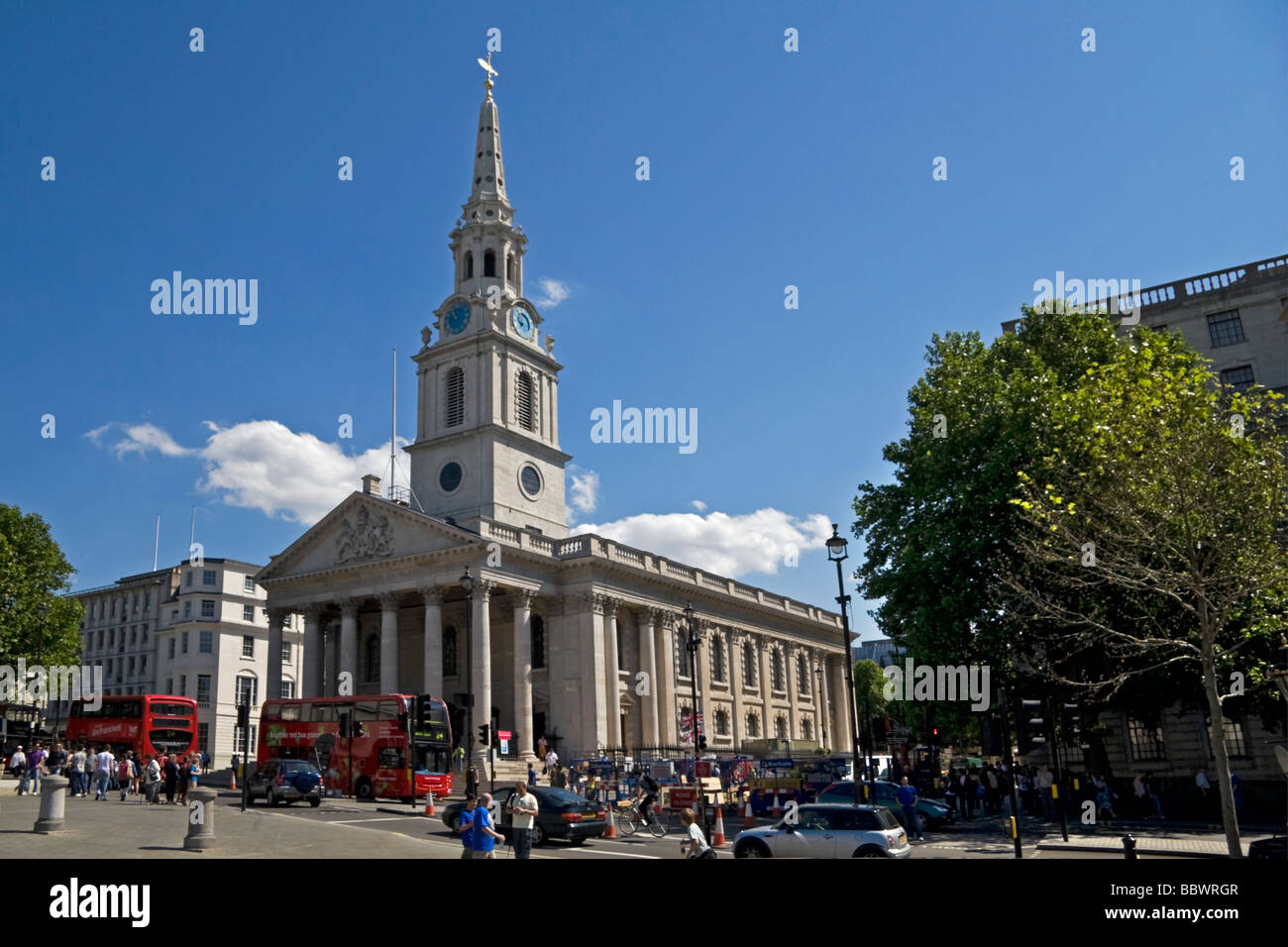 St Martins nel campo Chiesa Trafalgar Square London REGNO UNITO Foto Stock