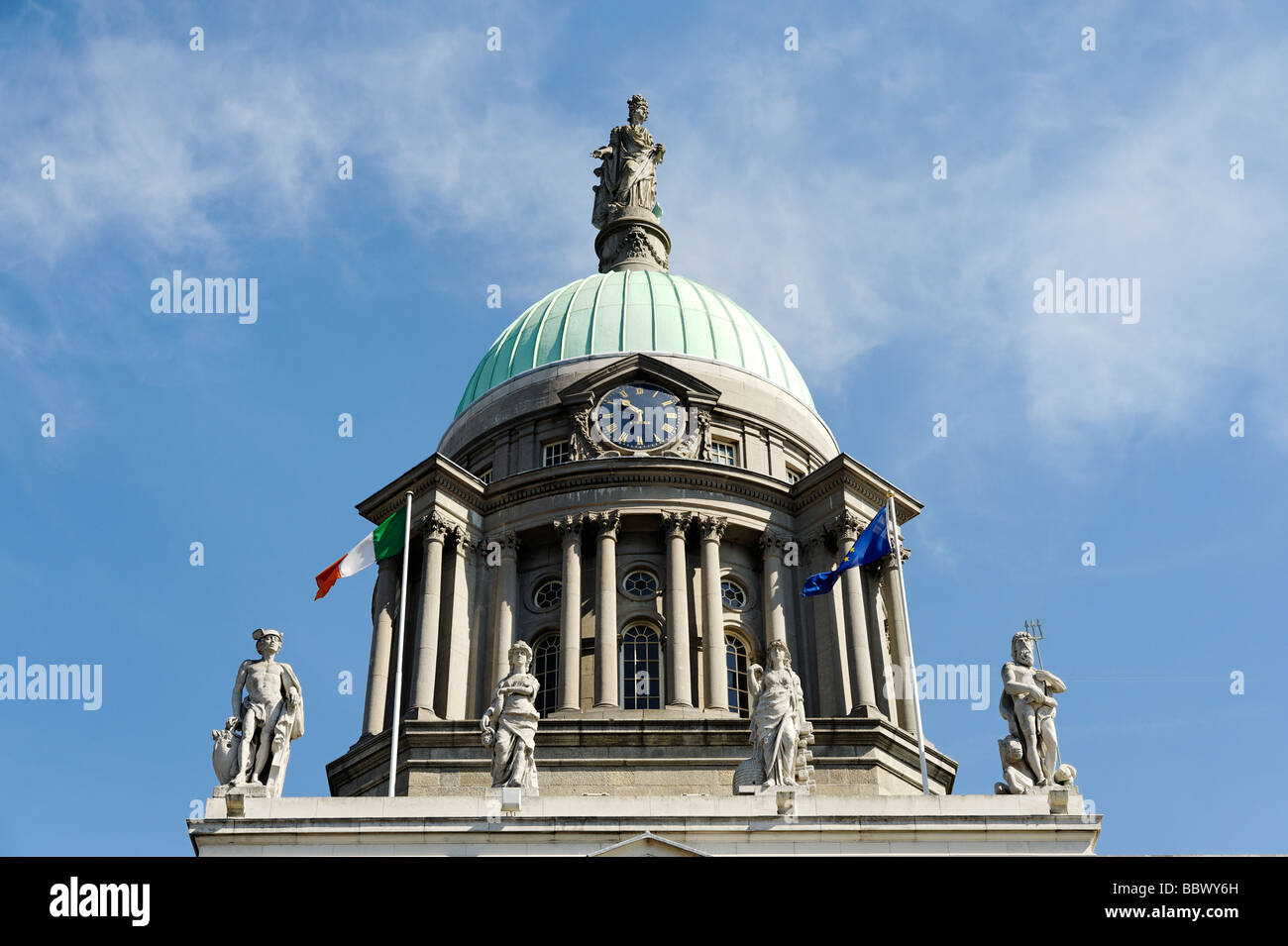 Cupola della Custom House Building a Dublino Repubblica di Irlanda Foto Stock