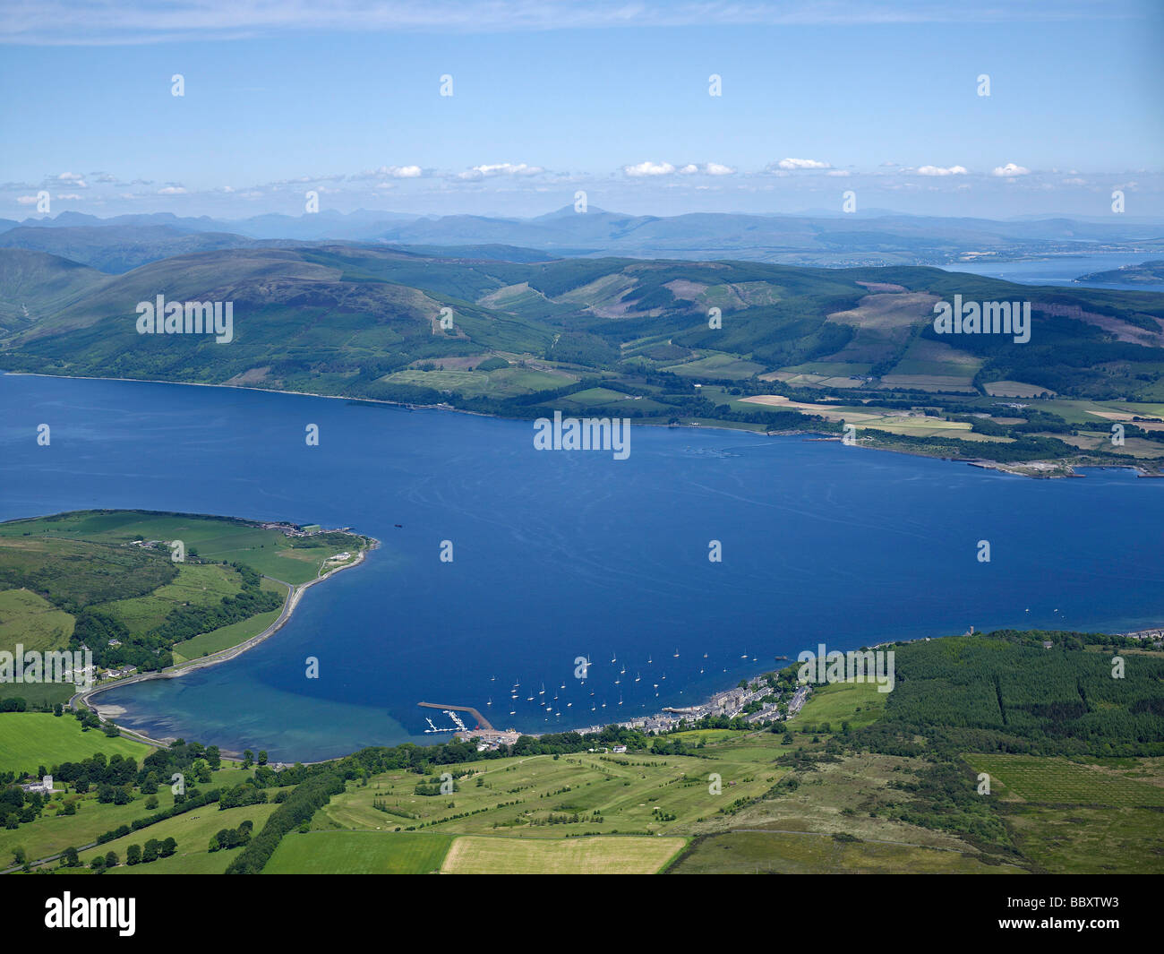 Porto Bannatyne e il Kyles of Bute, Clyde estuario, Scozia occidentale Foto Stock