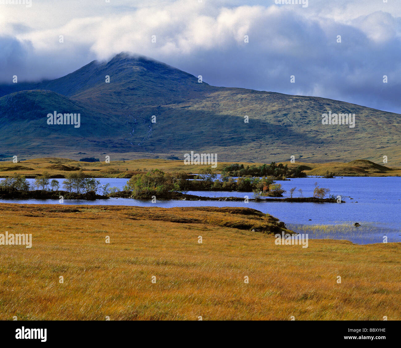 La desolazione è leggendaria intorno Rannoch Moor nelle Highlands Centrali della Scozia Ric Ergenbright Foto Stock