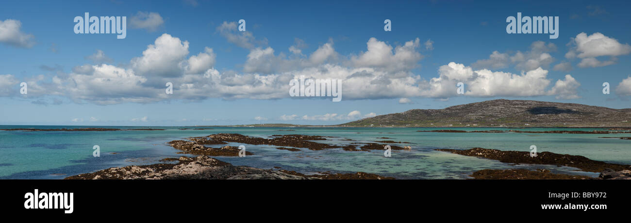 Vista panoramico cercando di Eriskay, a sud Uist, Ebridi Esterne, Scozia Foto Stock