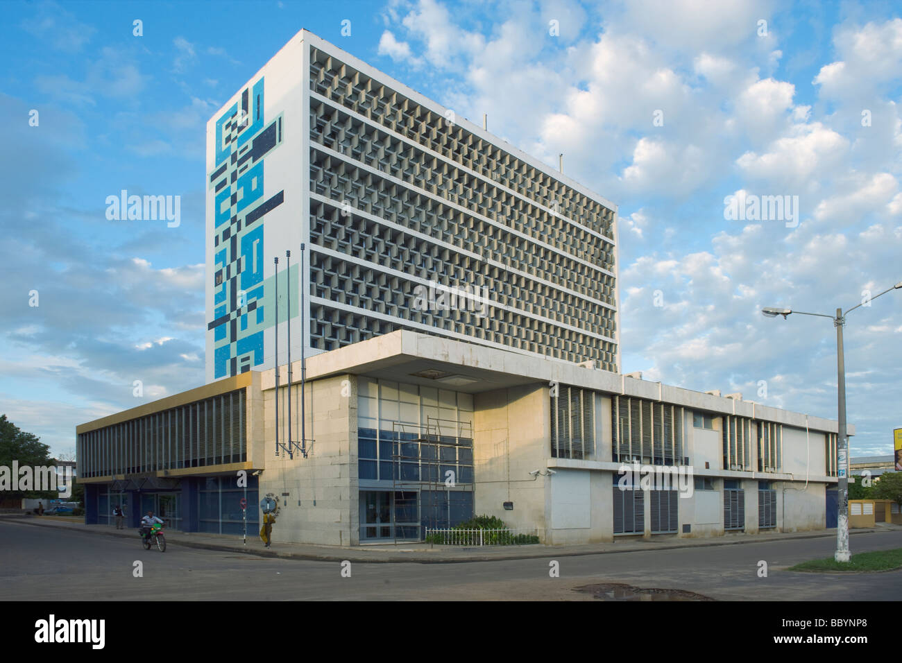 Banca del Mozambico edificio a Quelimane Mozambico Foto Stock