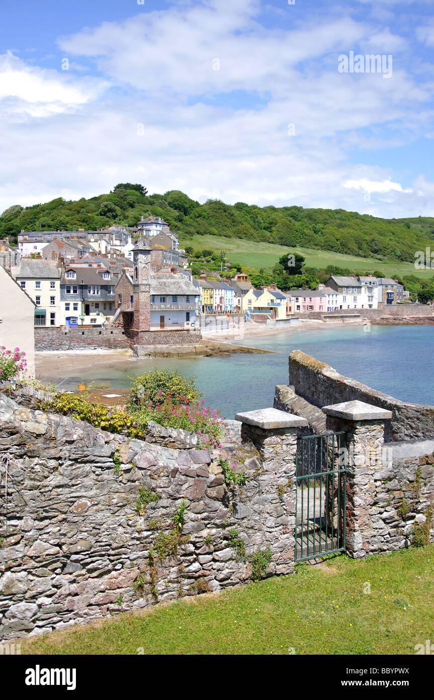 La spiaggia e il porto, Kingsand, Cornwall, England, Regno Unito Foto Stock