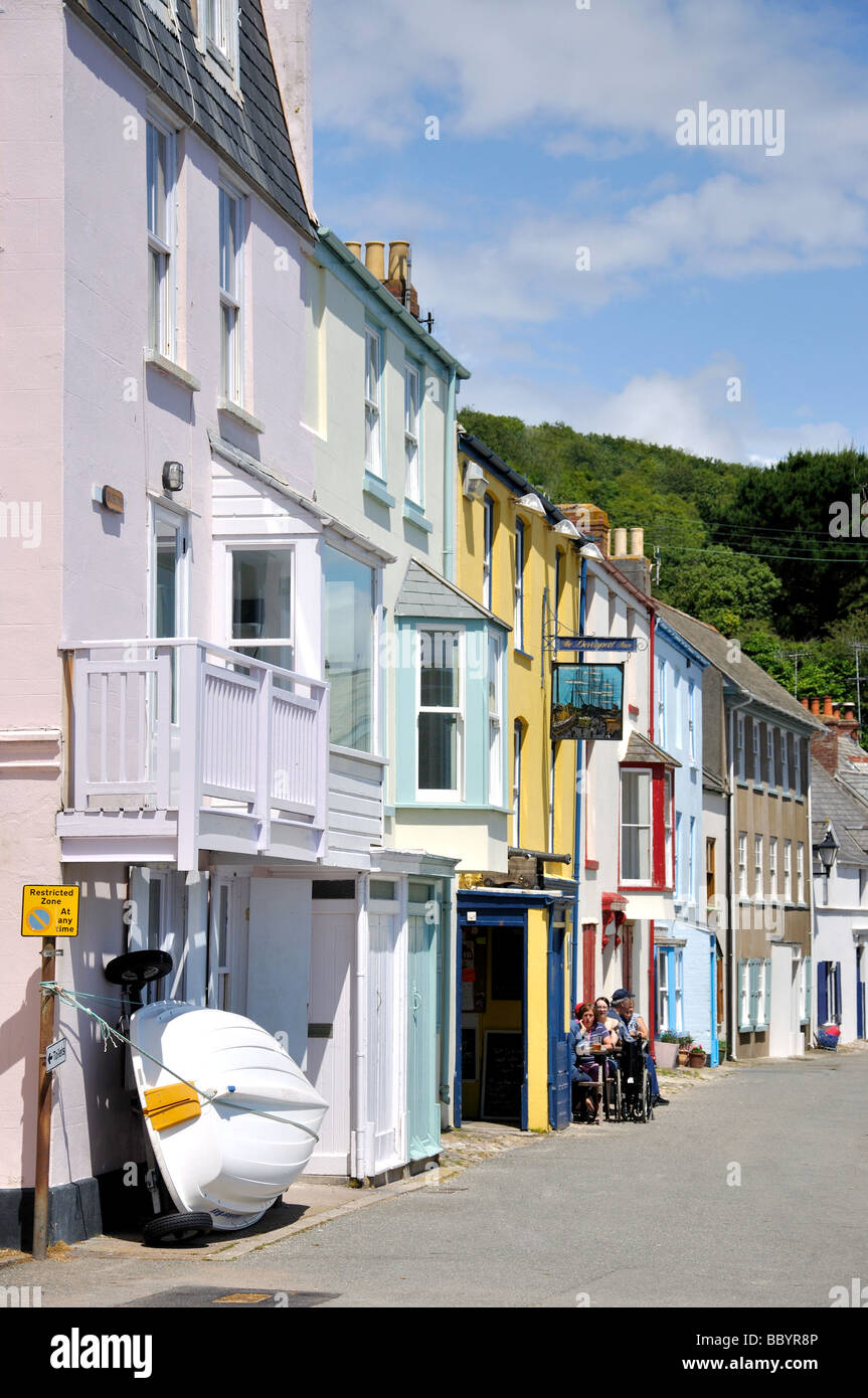 La passeggiata sul lungomare, La segmentano, Kingsand, Torpoint, Cornwall, England, Regno Unito Foto Stock