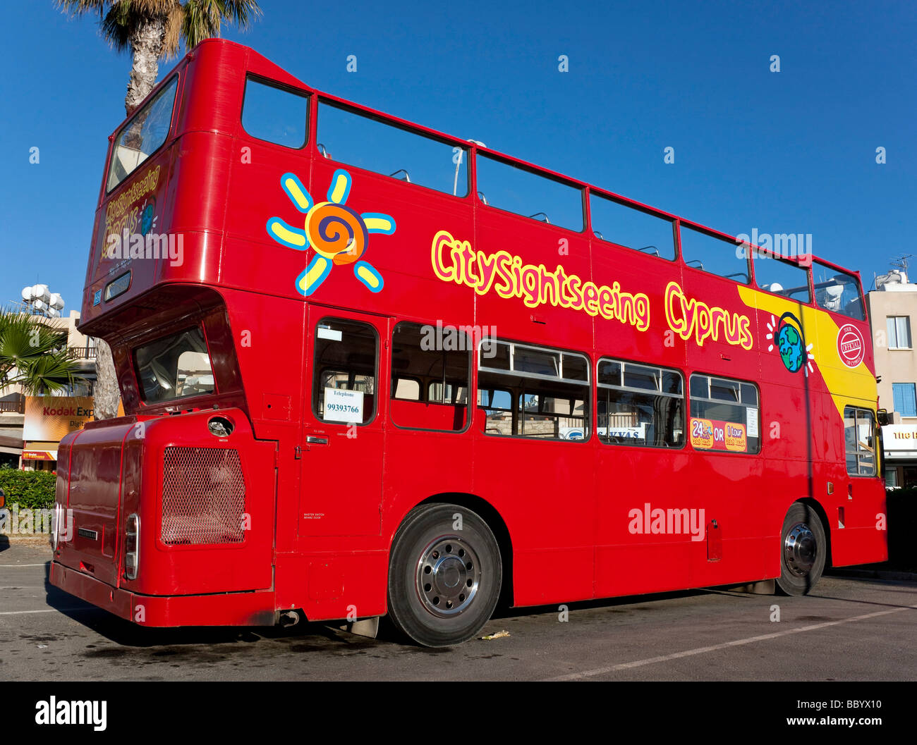 Bus per visite guidate della città di Paphos, Cipro del Sud, West Coast, Cipro, Sud Europa, Europa Foto Stock