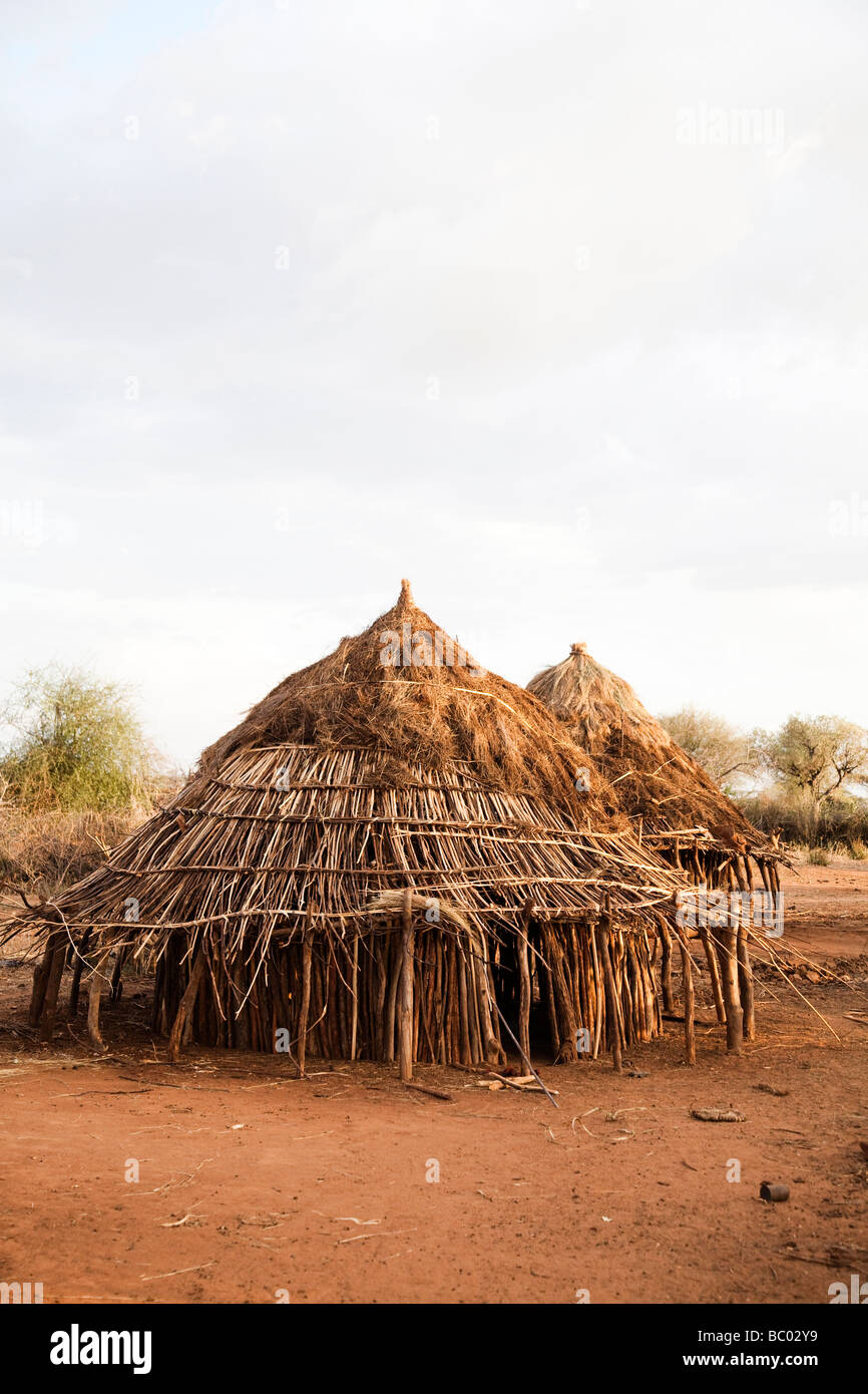 Una tradizionale casa in Hamer villaggio del sud Etiopia. Foto Stock