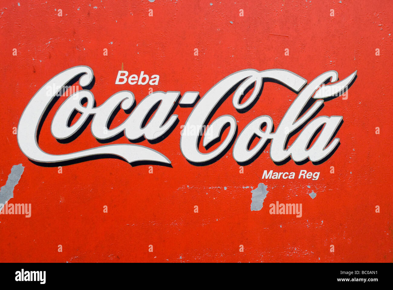 Un segno di spagnolo recita beba Coca Cola Foto Stock