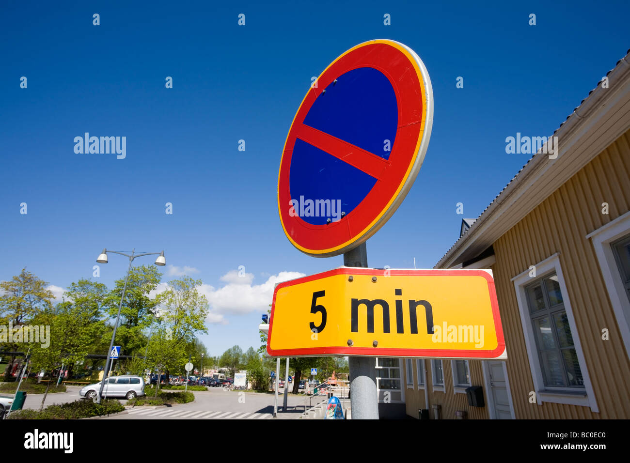 Parcheggio Vietato segno di traffico a Lappeenranta FINLANDIA Foto Stock