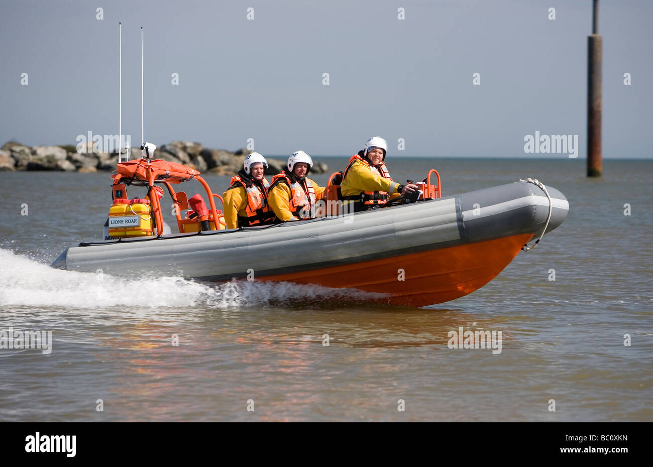 Sea Palling volontario il servizio di soccorso sulla formazione esercizio Foto Stock