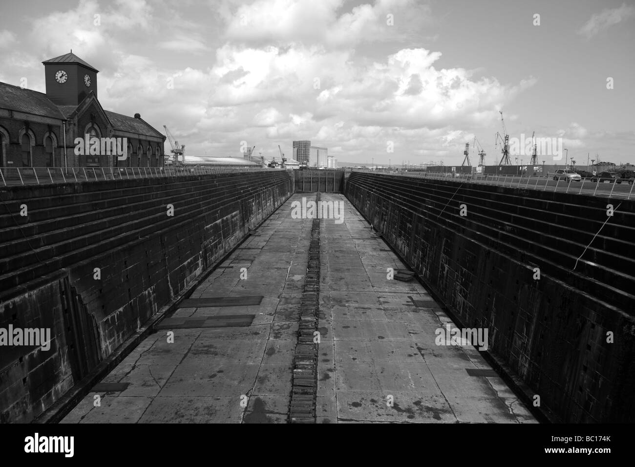 Dock Thompson in Harland e Wolff Shipyard, Queen's Island, Belfast, Irlanda del Nord, Regno Unito Foto Stock