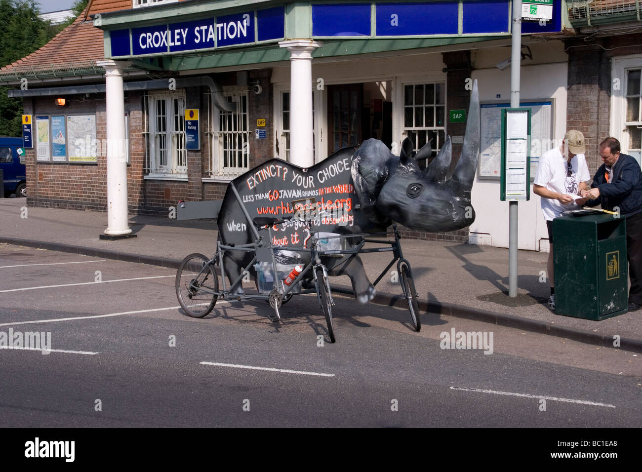 Salvare il rinoceronte Foto Stock