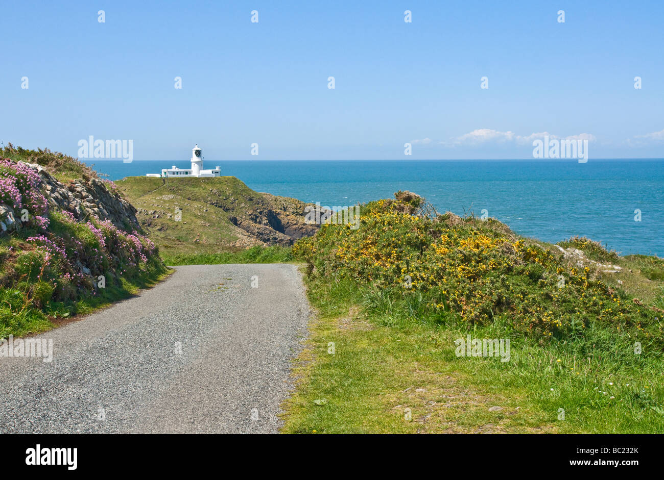 Strumble Head Lighthouse, Pembrokeshire, Galles Foto Stock