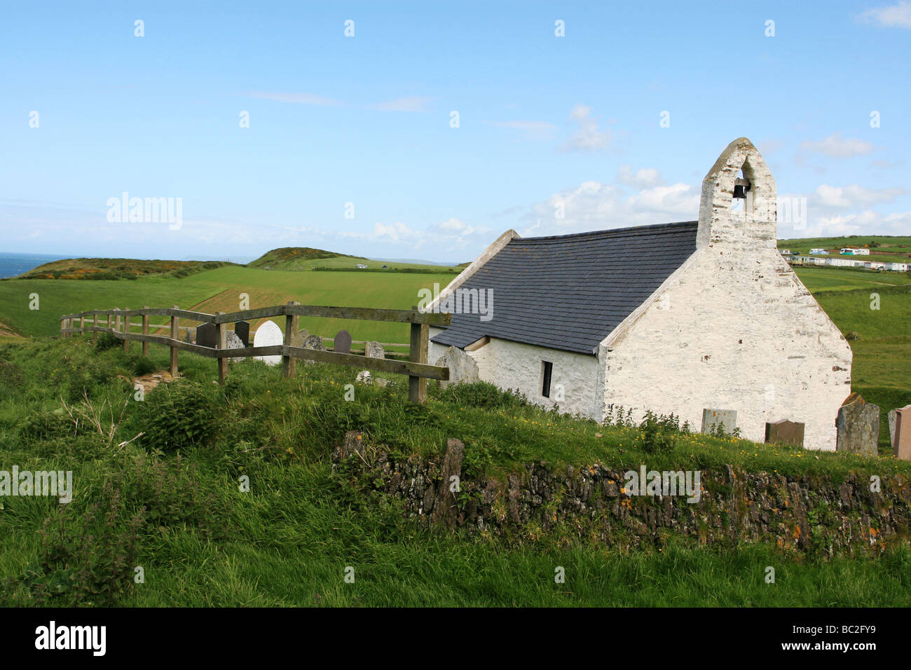 Eglwys y Grog cappella a Mwnt Ceredigion West Wales UK Foto Stock