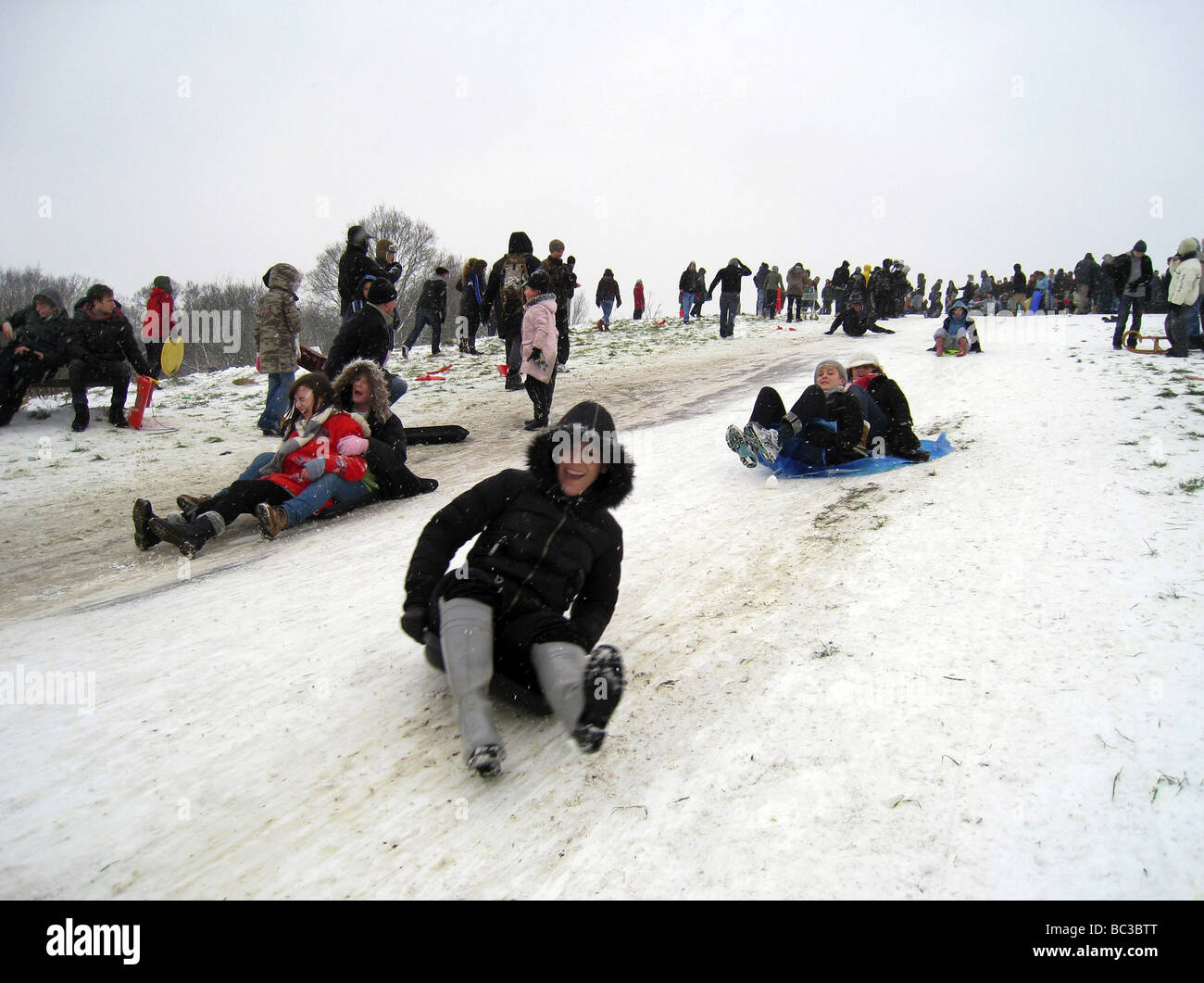 Neve sul toboga Hamstead Heath Foto Stock