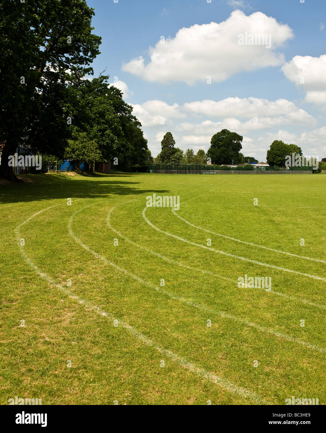 Una scuola campo da gioco a Chelmsford Essex. Foto di Gordon Scammell Foto Stock