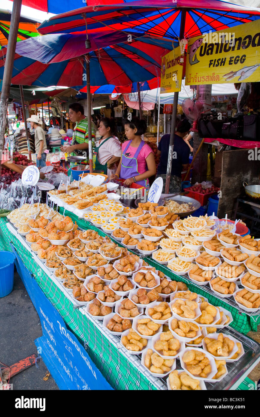 Mercato tailandese di stallo alimentare Foto Stock