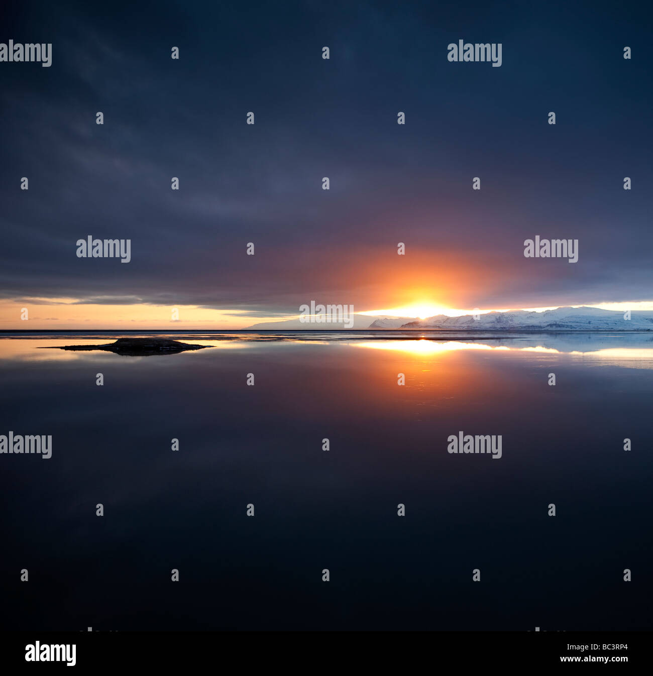 Sunset over Hornafjordur, Islanda Orientale Foto Stock