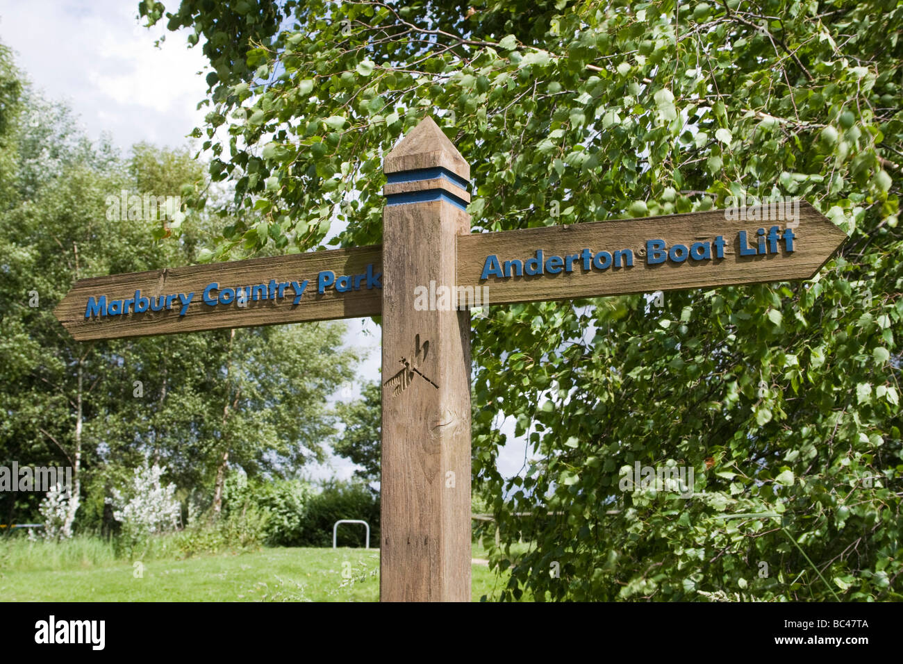 Il Cheshire Regno Unito Vale Royal Northwich Radlett Trent e Mersey Canal Foto Stock