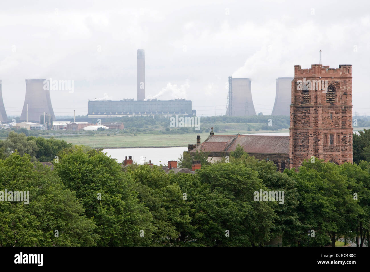 Vista da runcorn ponte di widnes cheshire england Regno unito Gb Foto Stock