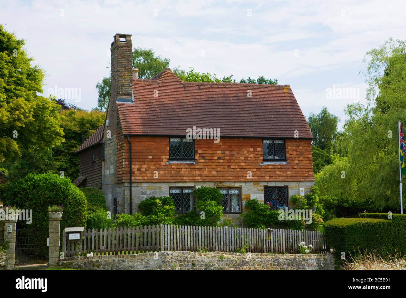 Cottage tradizionale nel villaggio di Slaugham, West Sussex UK Foto Stock