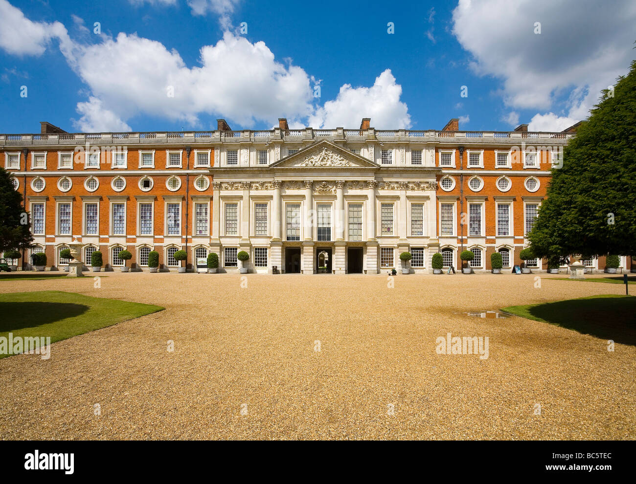 Palazzo e Giardini di Hampton Court Surrey west London Foto Stock