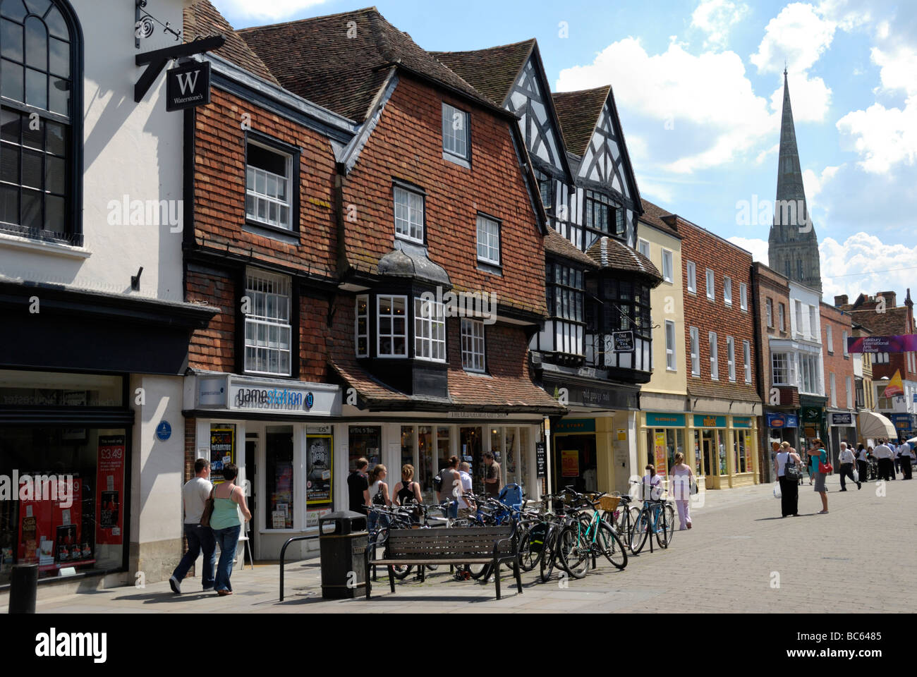 High Street Salisbury Wiltshire, Inghilterra Foto Stock