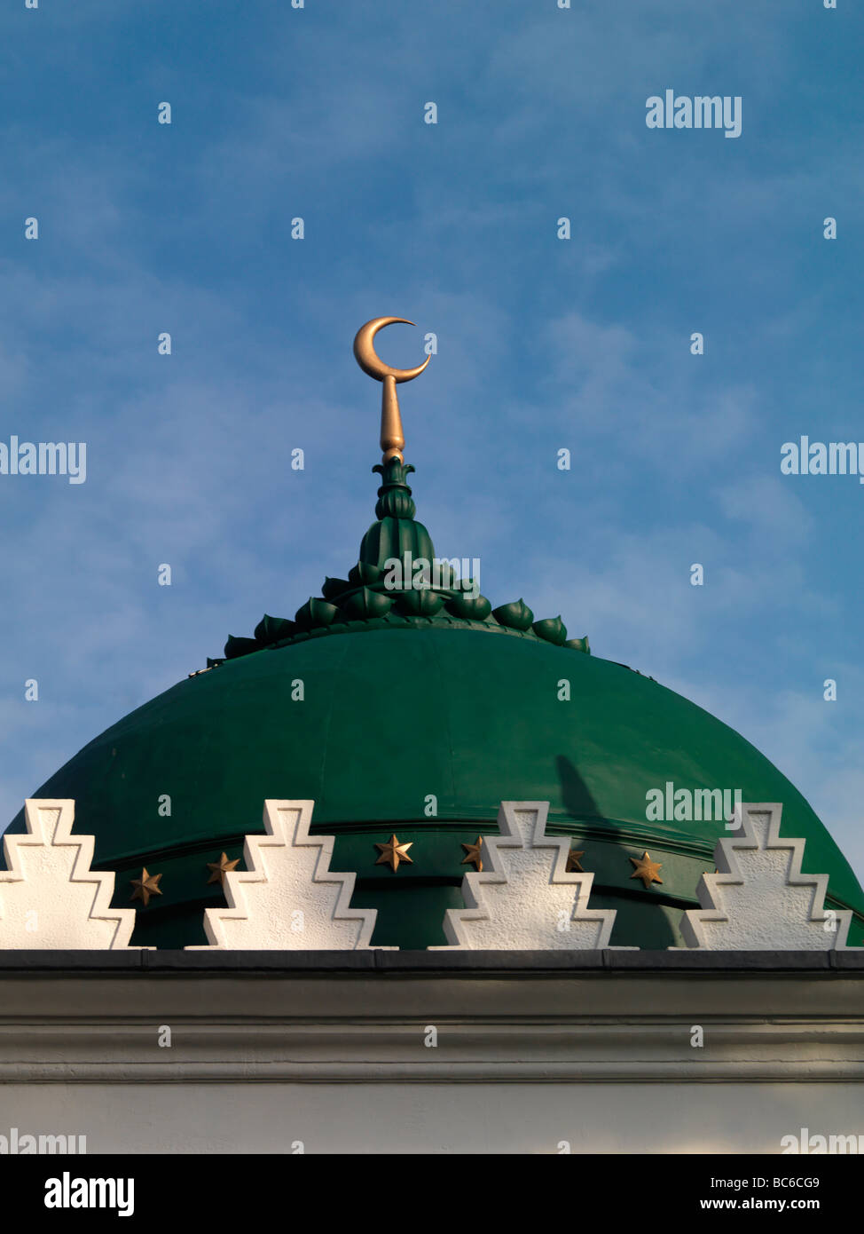Cupola di Shah Jahan moschea a Woking Surrey il primo scopo moschea costruita in Gran Bretagna 1889 Foto Stock