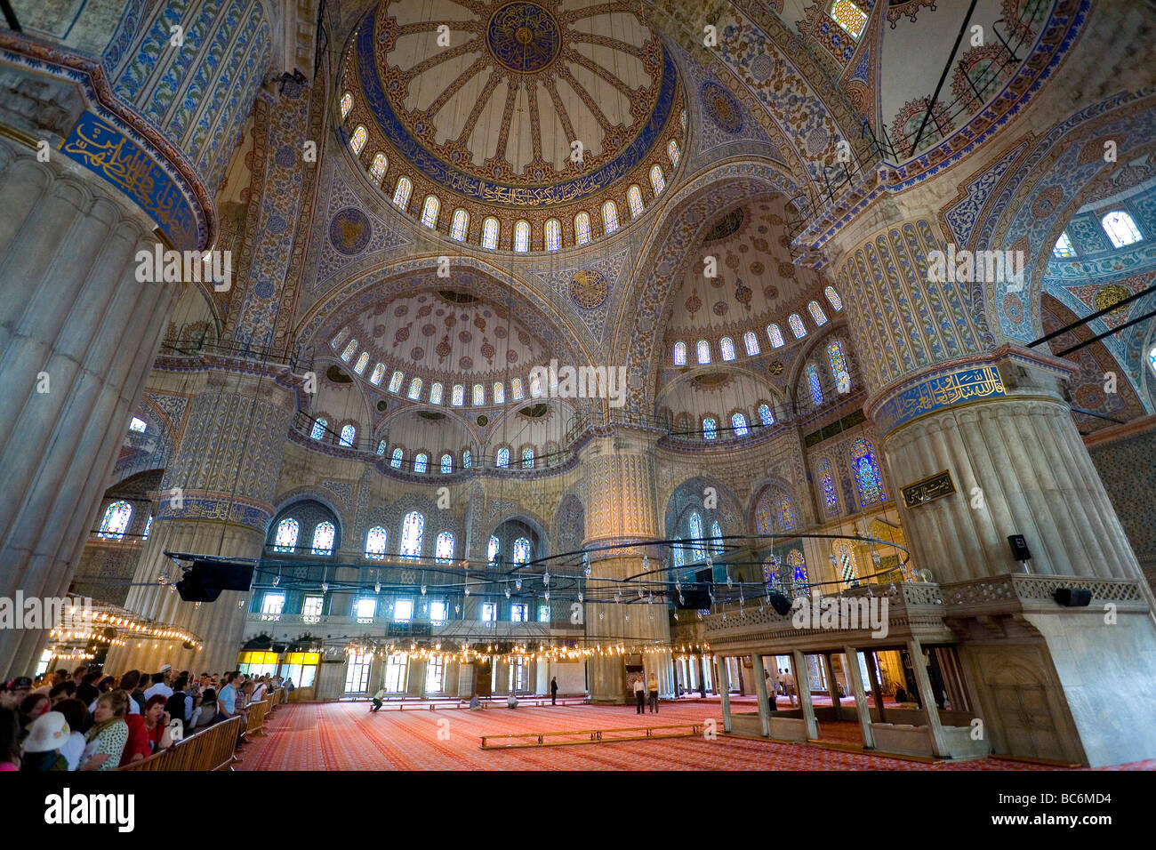 L'interno della Moschea Blu Sultanahmet Camii a Istanbul in Turchia Foto Stock