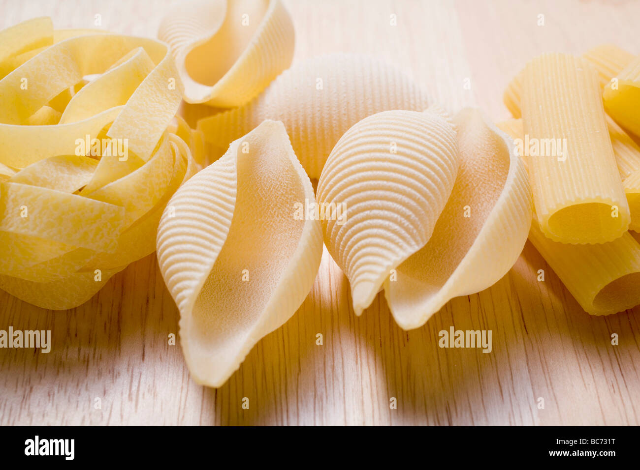 Vari tipi di pasta di legno - sfondo Foto Stock