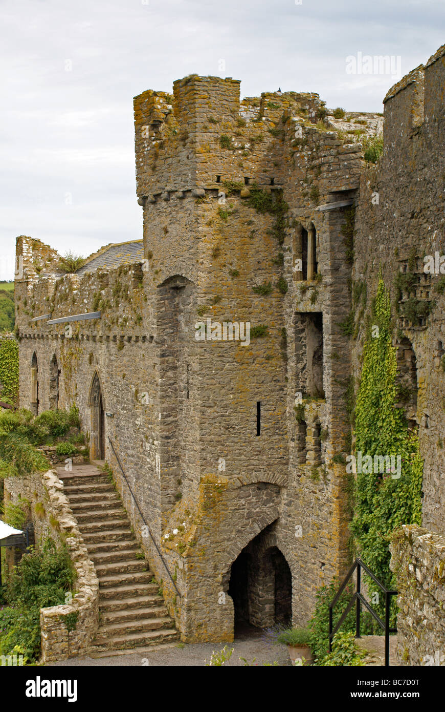 Manorbier Castle nel Galles Occidentale Foto Stock