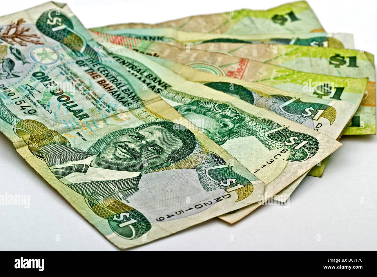 Il vecchio e il nuovo dollaro delle Bahamas fatture Foto Stock
