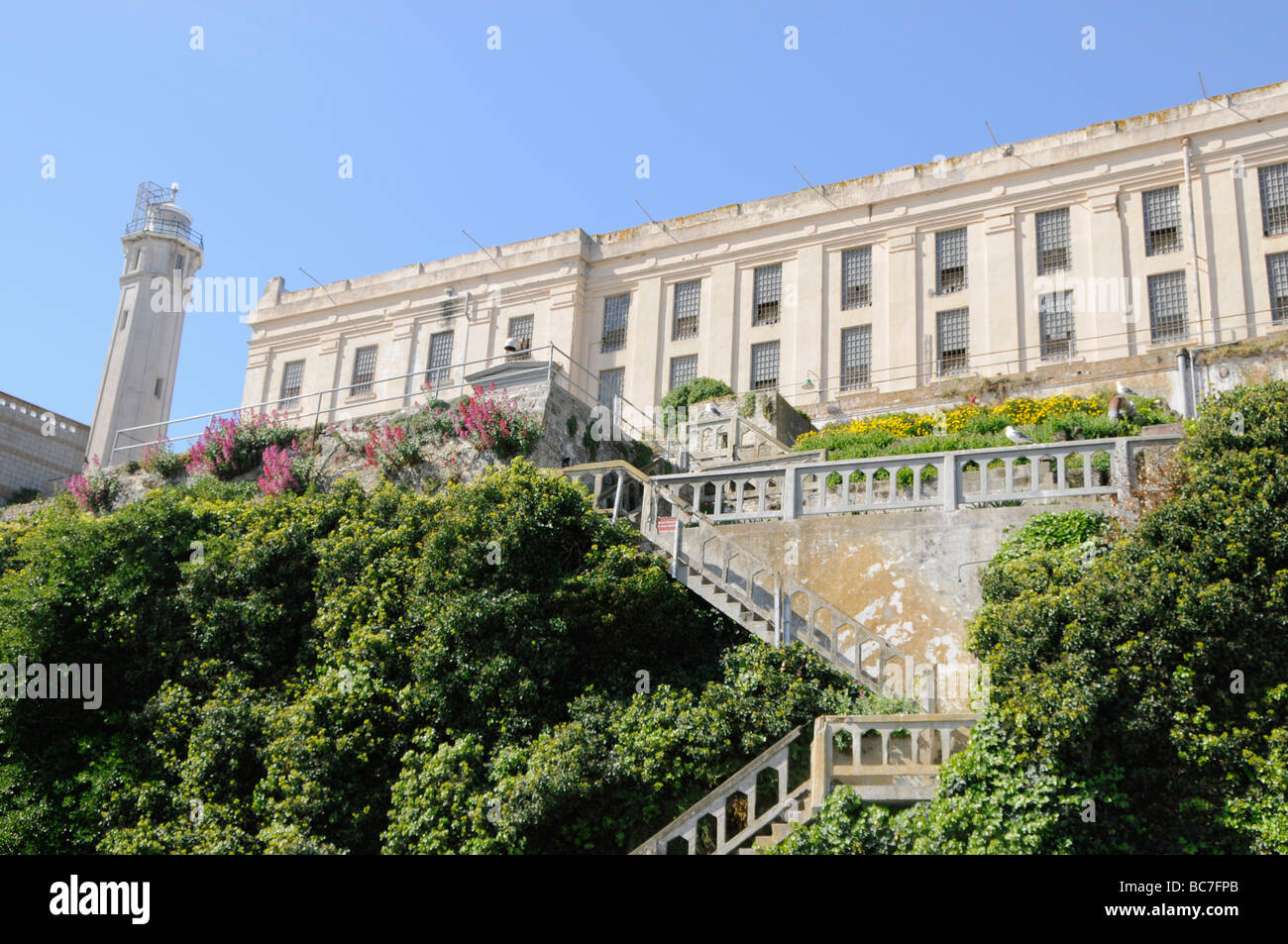 Casa di cella e faro di Alcatraz, San Francisco, California Foto Stock